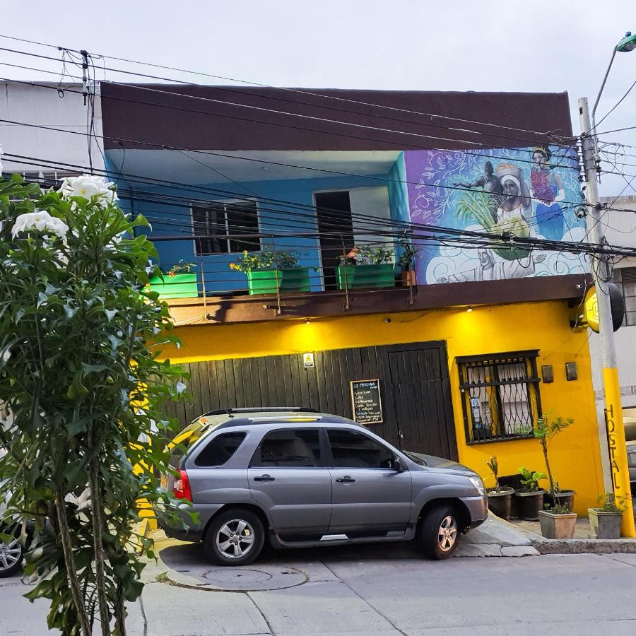 Hostal La Mercedes Street Cali Ngoại thất bức ảnh