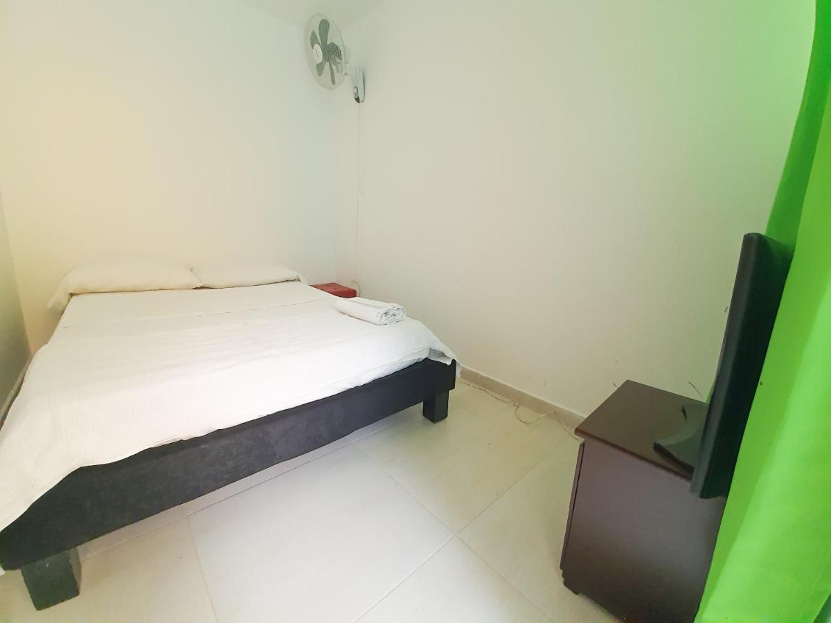 Hostal La Mercedes Street Cali Ngoại thất bức ảnh